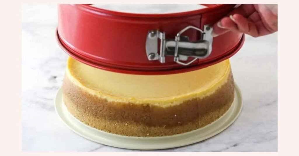 How to Assemble the Cheesecake